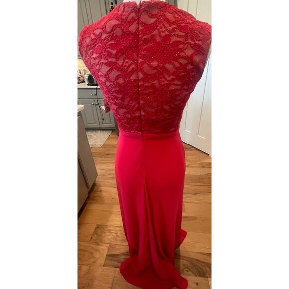 MORGAN AND CO. DEEP PINK LACE BODICE FLOOR LENGTH NWT SIZE 6 - Picture 9 of 13